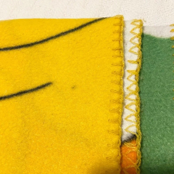 2014 M&M World Fleece Throw Blanket Candy Chocolate 58x49 Inch - Picture 12 of 16